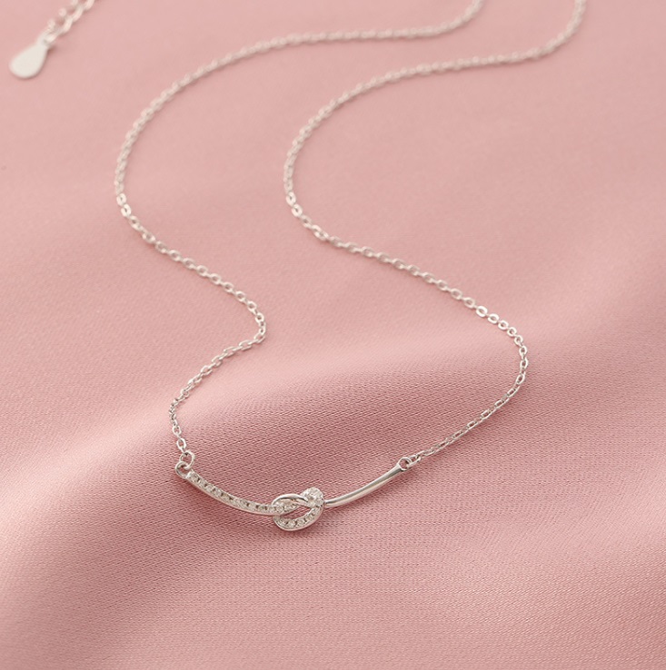 925 Sterling Silver Smile Necklace